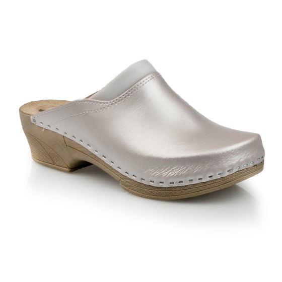 Boxer 98253 Γυναικεία Δερμάτινα Σαμπό Clogs Λευκό Περλέ 